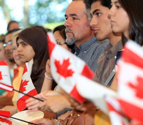 درخواست شهروندی کانادا - سازمان مهاجرتی lit